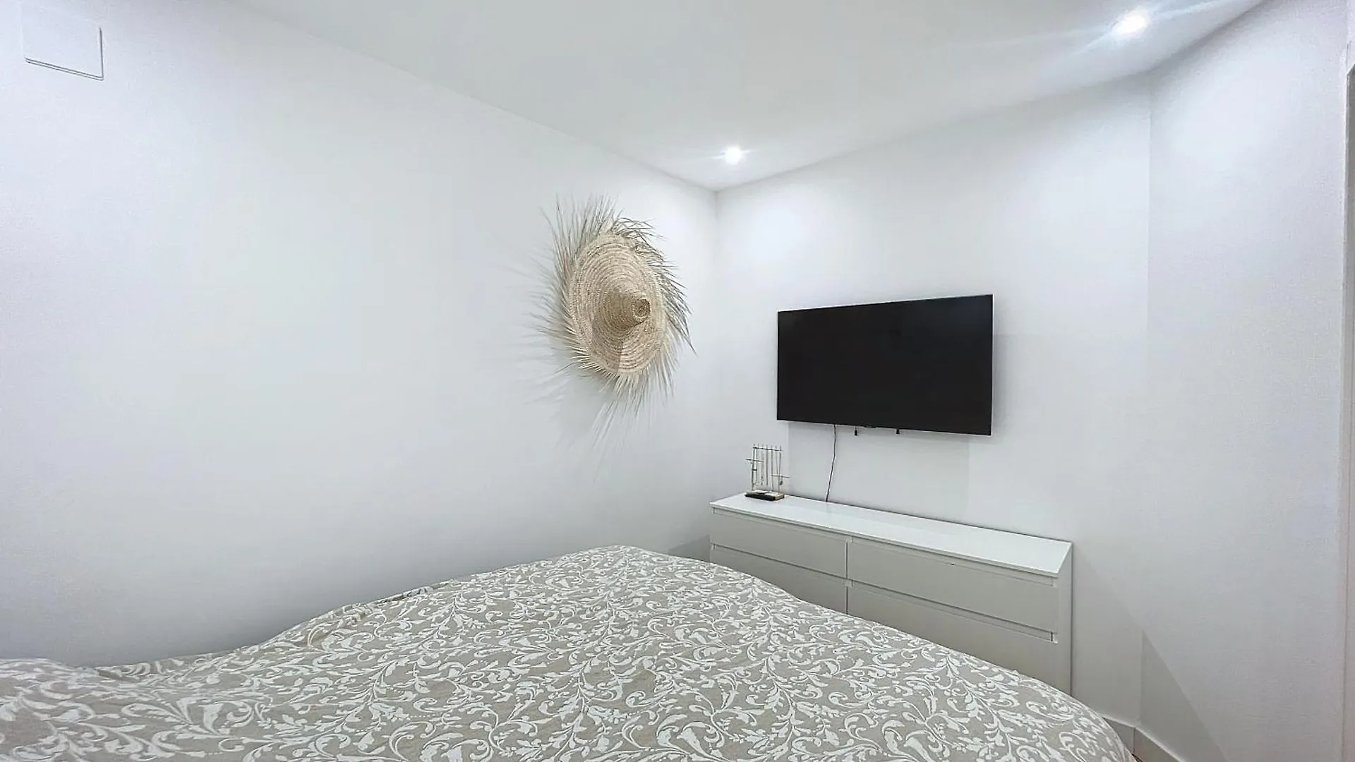 Apartment Bahia I 43 -Estudio Cabina - 1Era Linea - Vista Al Empuriabrava Spain